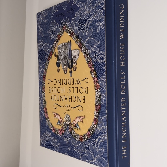 The Enchanted Doll's House Wedding Book. Hardcover Euc. - Picture 9 of 9